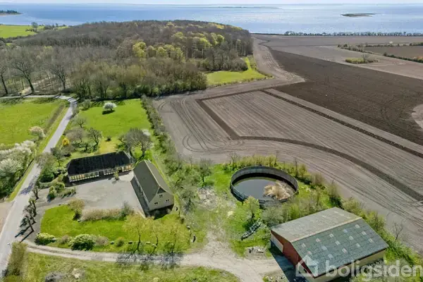Landejendom på Skaregårdsvej 5, 5700 Svendborg