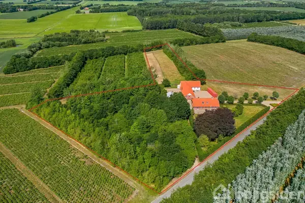 Landejendom på Knaplundvej 3, 7270 Stakroge