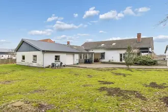 Villa på Terkelsbøl Bygade 5, 6360 Tinglev