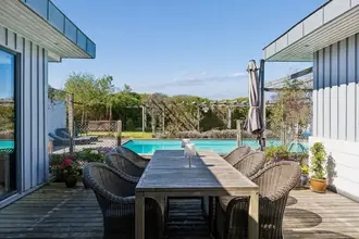 Villa på Efterårsvej 2, 8600 Silkeborg