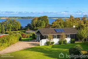Fritidsbolig på Svanevej 26B, 8831 Løgstrup
