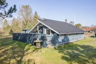 Fritidshus på Solbærvej 8, Knasborg, 9982 Ålbæk