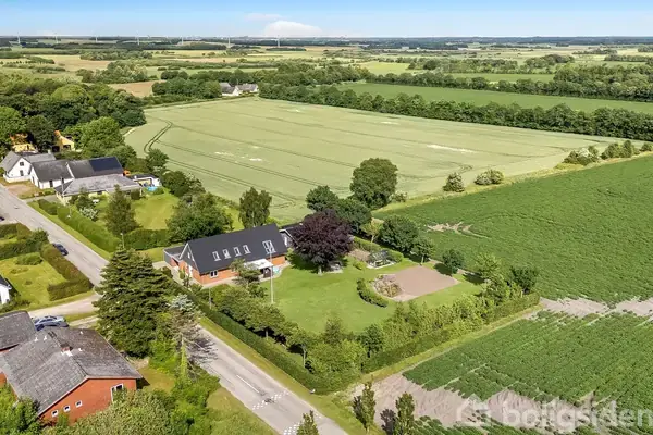 Villa på Bjerrevej 27, 7400 Herning