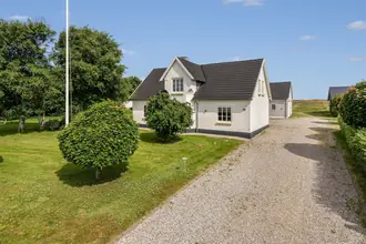 Villa på Skads Byvej 26, 6705 Esbjerg Ø