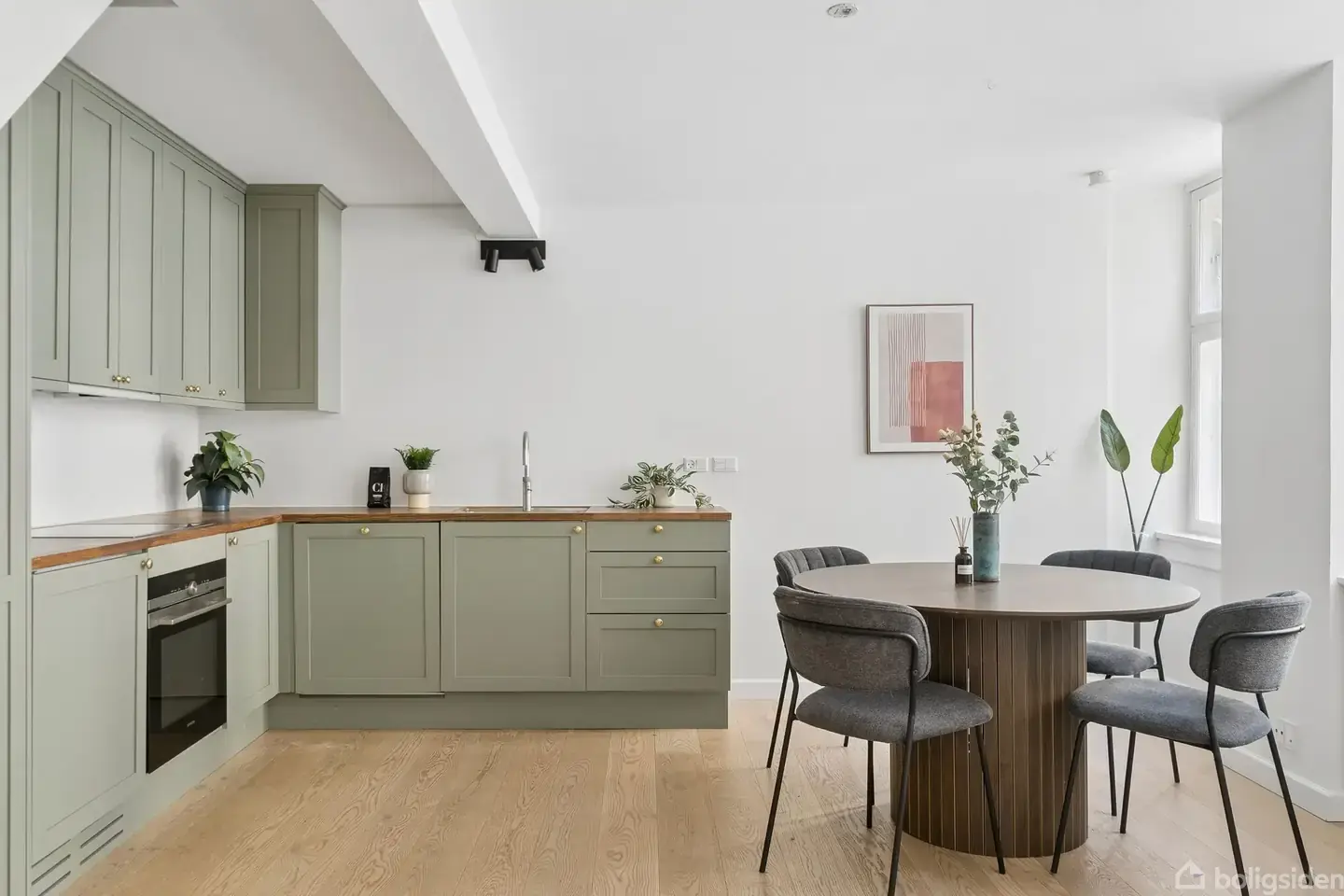 Ejerlejlighed på Kvæsthusgade 3A, st., 1251 København K