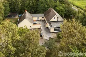 Villa på Hallebakken 11, 3700 Rønne