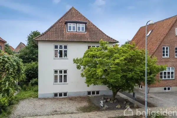 Villalejlighed på Munkebjergvej 23, st., 5000 Odense C