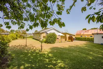 Villa på Elmevej 5, 9982 Ålbæk