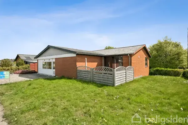 Villa på Tørholmsvej 110, 9800 Hjørring