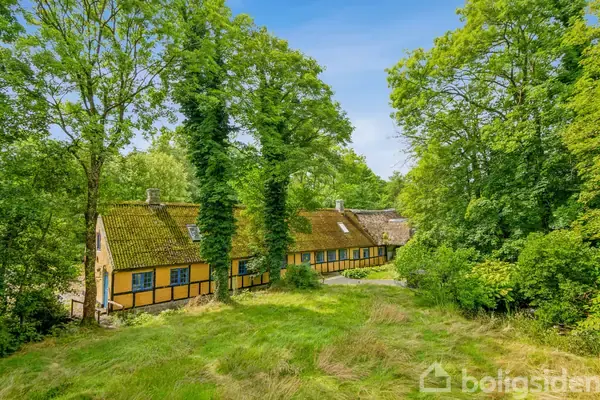 Landejendom på Kelddalvej 15, 9240 Nibe