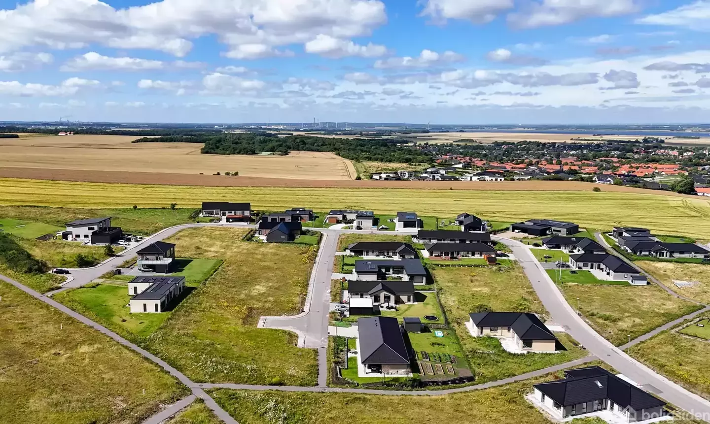Helårsgrund på Kildebækhøj 53, 9280 Storvorde
