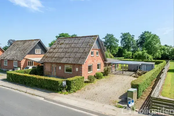 Villa på Egebjerg Landevej 86, 7250 Hejnsvig