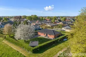 Villa på Gyldenstjernevej 6, 9330 Dronninglund