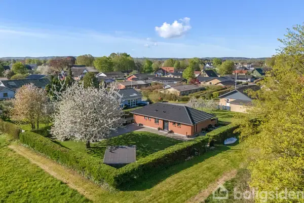 Villa på Gyldenstjernevej 6, 9330 Dronninglund