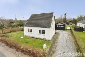 Villa på Tolstrupvej 64, 9700 Brønderslev