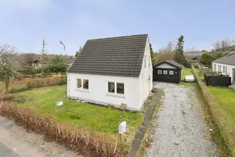 Villa på Tolstrupvej 64, 9700 Brønderslev