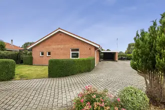 Villa på Hans Egedes Vej 6, 9600 Aars