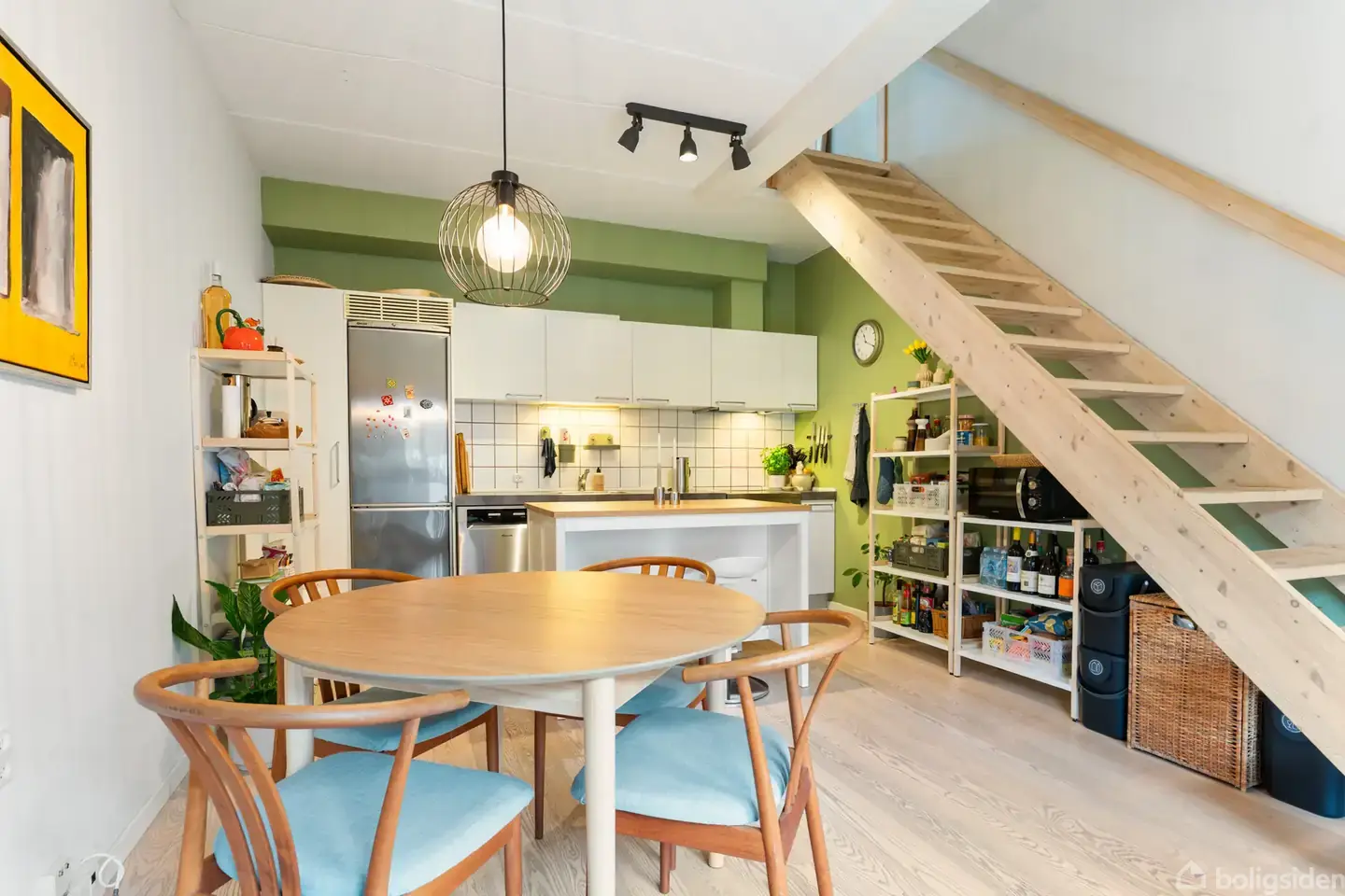 LEJLIGHED I 2 PLAN MED ALTAN OG PARKERING TIL EJERFORENINGEN - TÆT PÅ AARHUS C