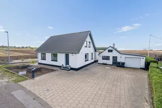 Villa på Hallundvej 260, 9700 Brønderslev