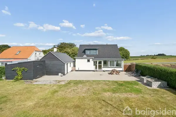 Villa på Hallundvej 260, 9700 Brønderslev