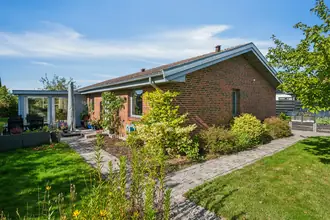 Villa på Rosmosevej 65, 2650 Hvidovre