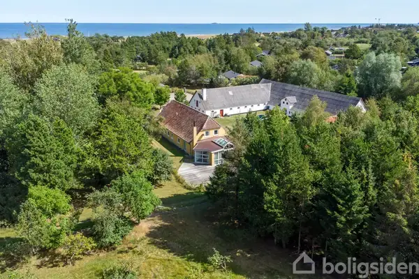 Villa på Rugholm 4, 9970 Strandby
