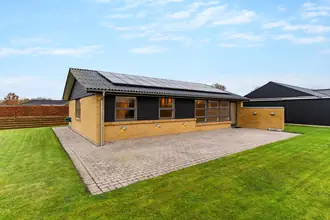 Villa på Norgesvej 55, 8370 Hadsten