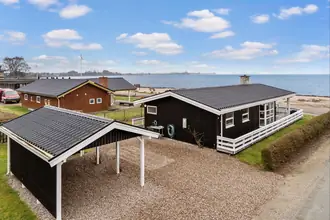 Fritidshus p&#229; Buskvej 2, Binderup, 6091 Bjert