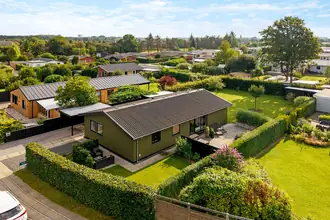 Villa på Blåbærvej 6, Hjallese, 5260 Odense S