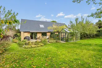 Villa på Mølledalen 36, Jonstrup, 3500 Værløse