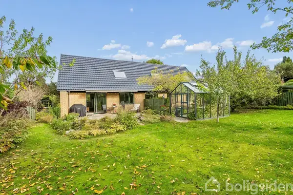 Villa på Mølledalen 36, 3500 Værløse