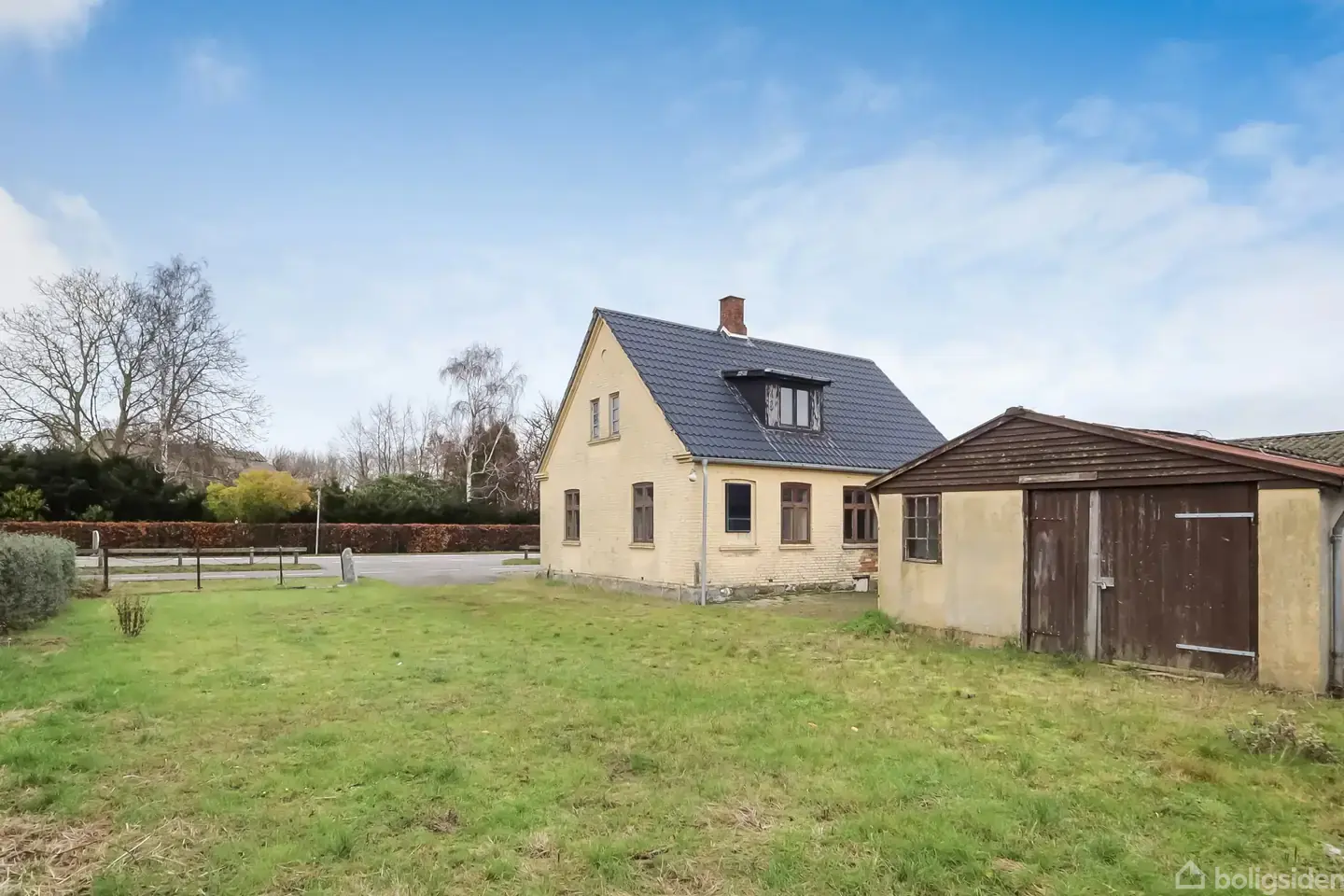 Rummelig bolig på Sundbrovej 104 – tæt på natur og Svendborg