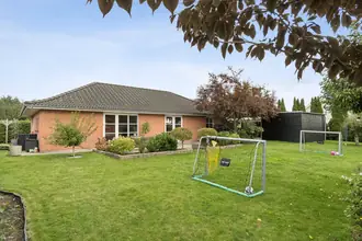 Villa på Hermelinvej 3, 4690 Haslev