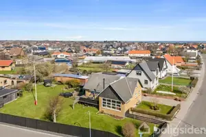 Villa på Strandvej 21, 9970 Strandby