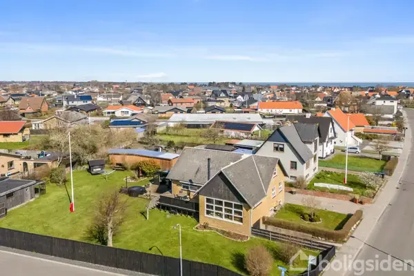 Villa på Strandvej 21, 9970 Strandby