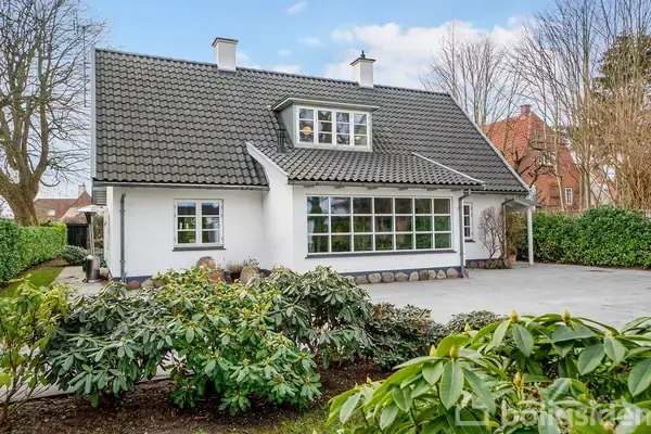 Villa på Vedbæk Strandvej 453, 2950 Vedbæk