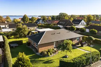 Villa på Snebærvænget 8, Thurø, 5700 Svendborg