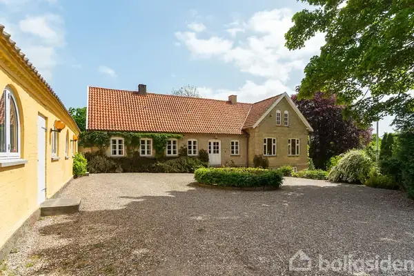 Landejendom på Jyderupvej 83, 4291 Ruds Vedby