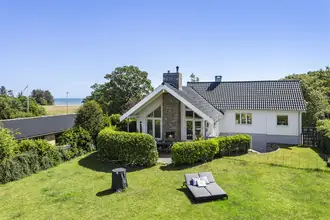 Villa på Solsbækvej 72, 9300 Sæby
