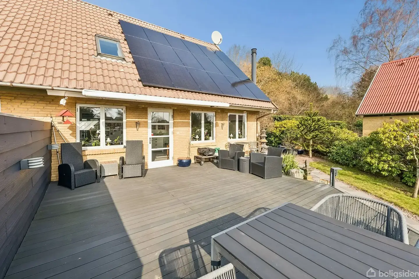 Funktionelt ½ dobbelthus i Roligt Kvarter - Perfekt til Familielivet