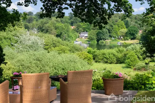 Villa på Vejlesøvej 70, 2840 Holte