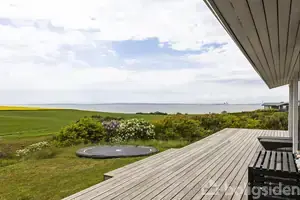 Fritidsbolig på Lådenbjerg 24, 8420 Knebel