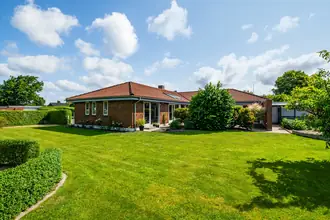Villa på Rønne Alle 45, 7451 Sunds