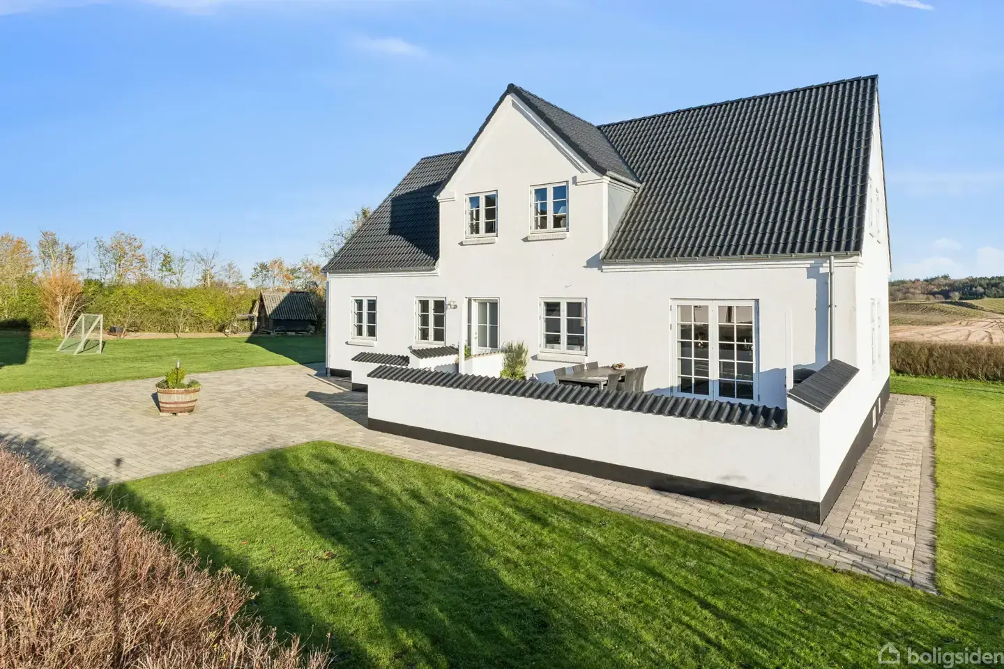 Landejendom på Mangehøje 6, 8850 Bjerringbro