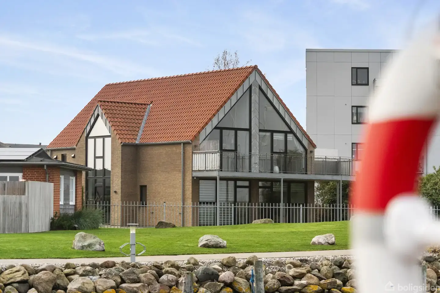 Villa på Strandvejen 8, 7130 Juelsminde