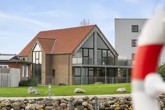 Villa på Strandvejen 8, 7130 Juelsminde