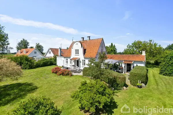 Villa på Smedevej 2, 3120 Dronningmølle