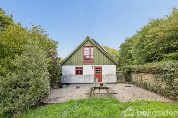 Villa på Bykrogen 5, 8420 Knebel