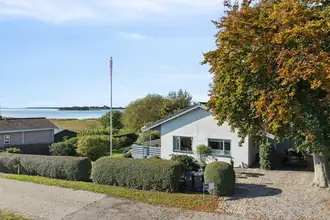 Villa på Ny Vordingborgvej 36, Gl Kalvehave, 4771 Kalvehave