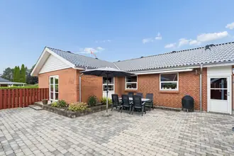 Villa på Skovvænget 76, Tirstrup, 8400 Ebeltoft